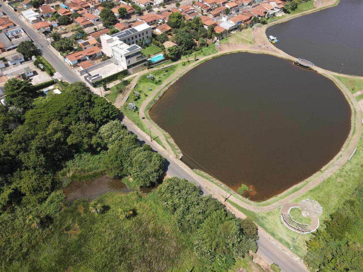 Hotel Do Lago Bela Vista de Goias Kültér fotó